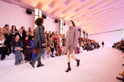 Look 11